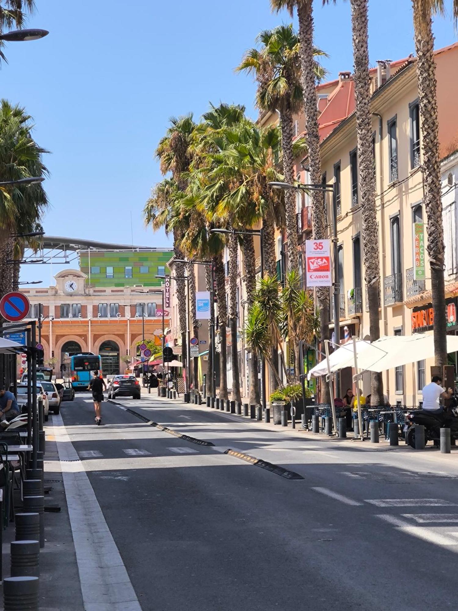 F1 200 Metre De La Gare Apartman Perpignan Kültér fotó
