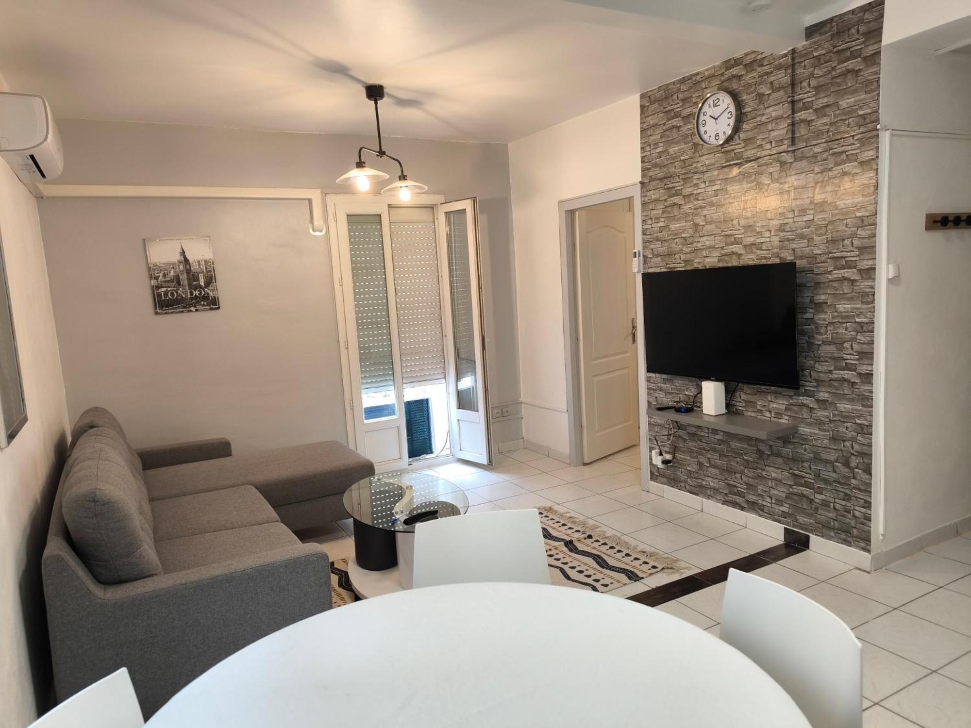 F1 200 Metre De La Gare Apartman Perpignan Kültér fotó