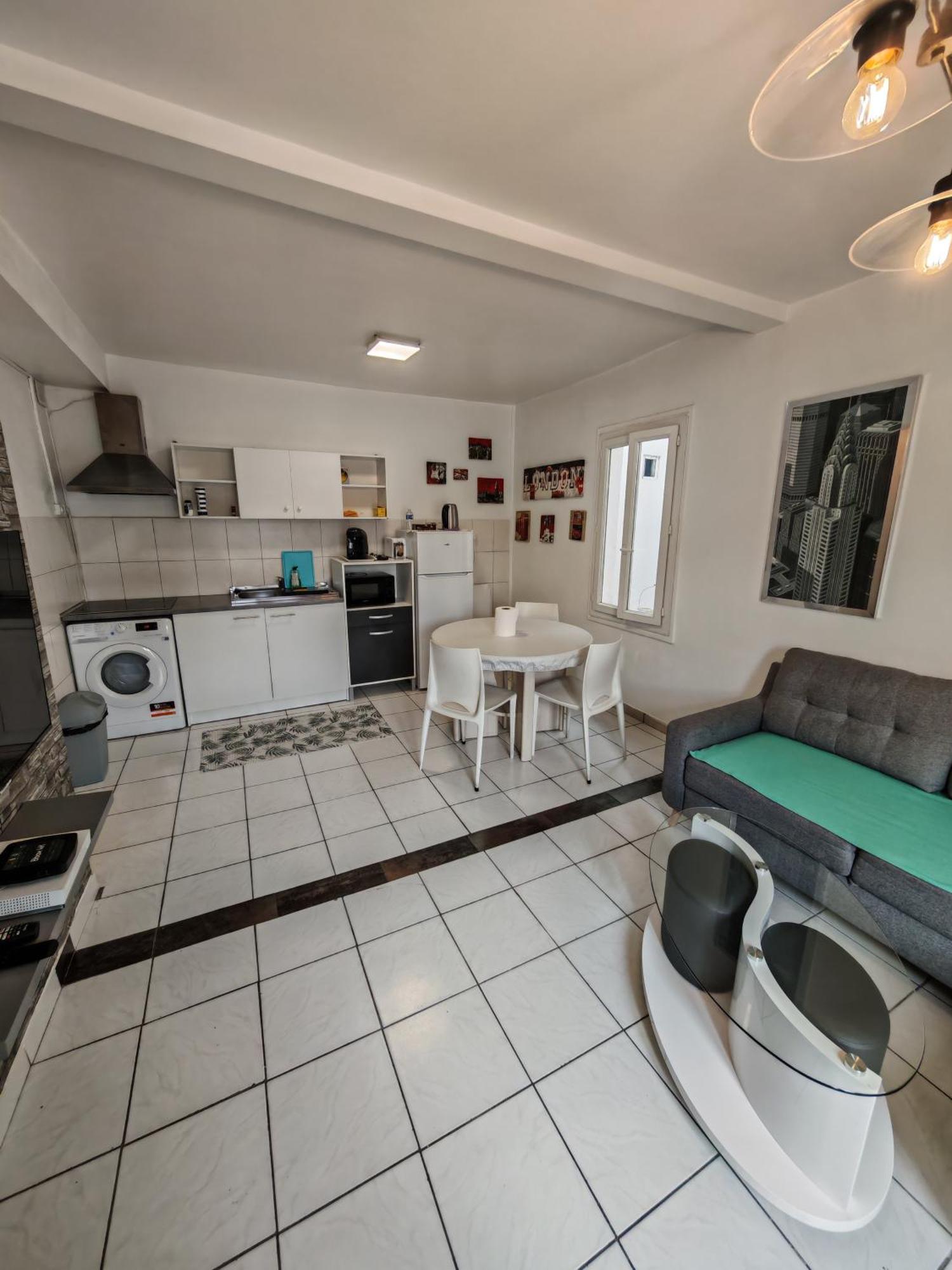 F1 200 Metre De La Gare Apartman Perpignan Kültér fotó
